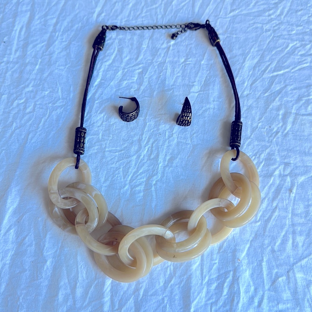 African chunky brown and cream including earrings